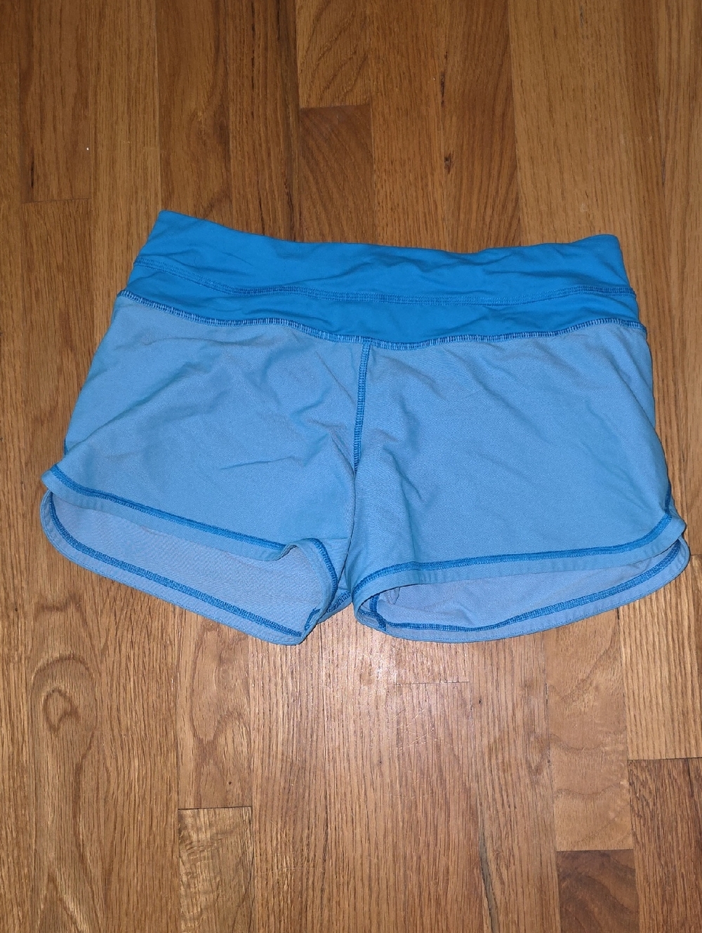 Lululemon Women’s Lightweight Blue Active Shorts